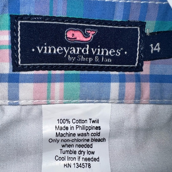 NWT Boys Vineyard Vines Breaker Shorts | Size 14 - Picture 8 of 9